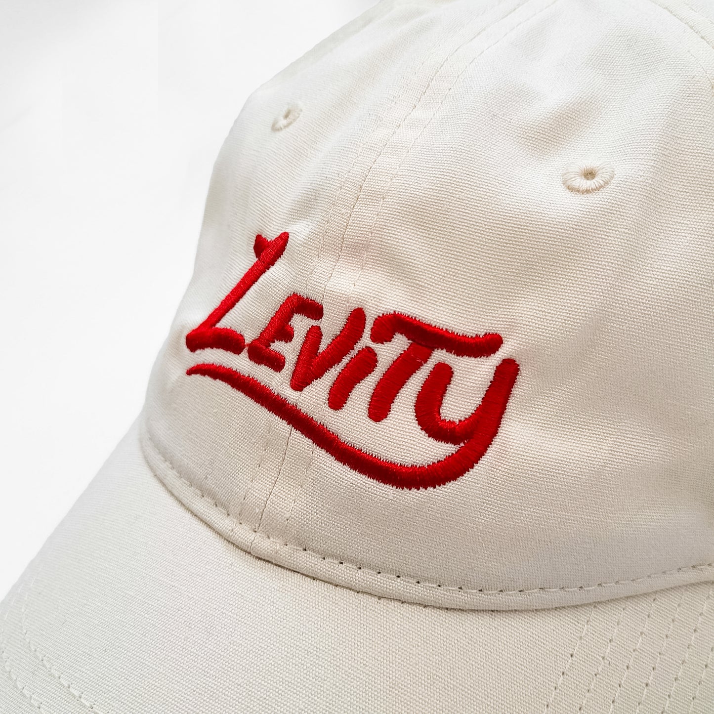 LEVITY - Logo Dad hat - Ecru